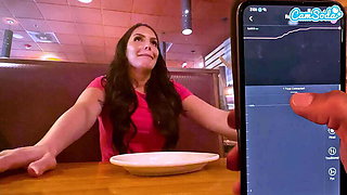 Public Orgasm Show with Alexa Payne and Interactive Toy during Lunch!
