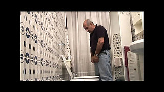 Gloria Domini Young 19 Year Old Pussy Fucking and Blowjob with Big Cock