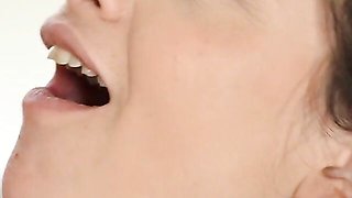 Watch sexual Ohana Petite's scene
