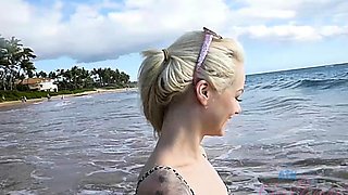 Gorgeous bikini blonde outdoor quickie