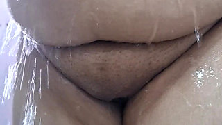 Desi Chubby 23yr Old Girl Need Shower but Hardcore