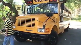 Bus anal ride