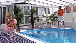 Julie Silver Anal Stretched Scene