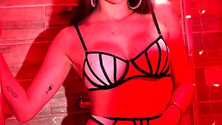 Brunette Beauty Audrey Reids Amazing Sexual Experience