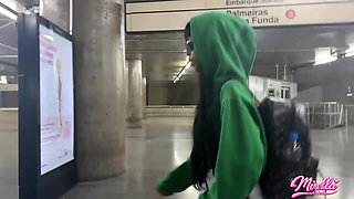 She Can't Stand to See the Volume Marking and Sucked Me Inside the São Paulo Subway