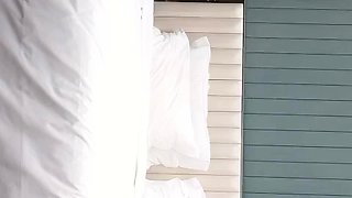 Ma chienne french amateur couple hidden cam 1