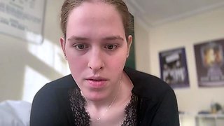 Amateur shemale tranny in solo video
