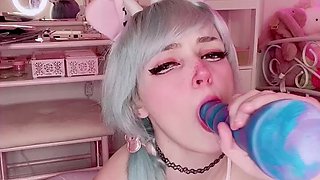 Watch Before Its Deleted - Insatiable Teen Amber Kawaii Pussy Plays Until She Orgasms