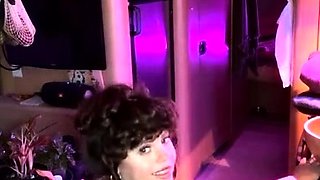 Love Chat Big Boobs Brunette Masturbating For Cam