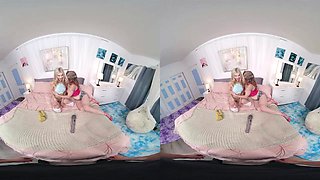 Threesome with Octavia Red and Emma Rosie - RealJamVR