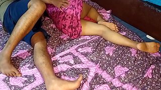 Fut Gyi Amma Ki Burr, Desi Boy Share Bed With Stepmom In Dirty Hindi Voice With Step Mom And Son