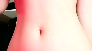 Babe With Big Boobs Masturbates