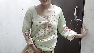 Bhabhi ne ghar band kar ke mera land apne muh liya