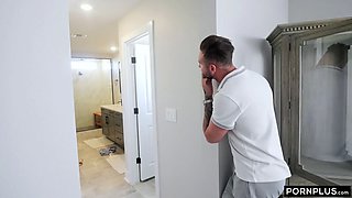 Pervy Stepdad Uses Thea Summer's Fuck Hole In The Shower