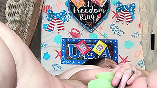 Labor Day Bash Fed Fat Whore Corn Now She's Farting