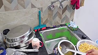 Big Boobs Tuition Teacher Taught Her Student 18+ How To Do Sex In The - Private Room