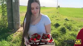 HUNT4K – Fucking Big Tits Girlfriend in Front of Cuckold Outdoors