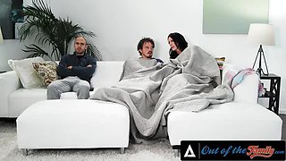 Naughty MILF Reagan Foxx Desperate For Stepson's Big Dick - Family Taboo Roleplay