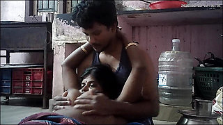 Indian village house wife and housband hot showing and kissing enjoy movement