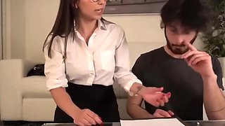 lilix la prof de français devergonde son eleve