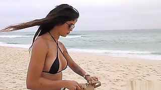 Brasileira na praia 2019