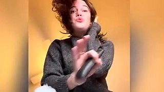 maggierosexo - giantess squishes you... for science