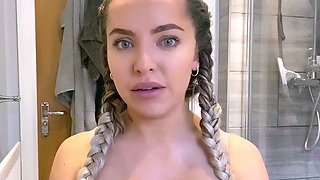 Brunette Solo Webcam Masturbation