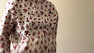 Brunette Solo Webcam Masturbation