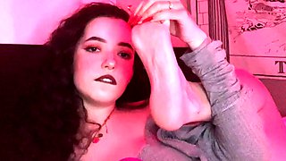 Chubby busty brunette in hot foot fetish
