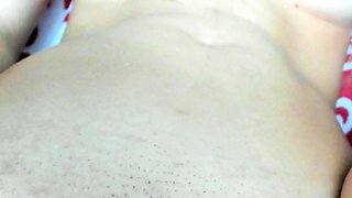 Amateur Close Up Squirting Masturbation