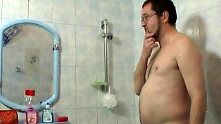 Daughter got horny when she saw father in shower