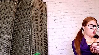 Amateur Big Boobs jerks Big Dick