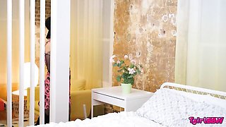 Hussy's groobygirls scene by Grooby Girls