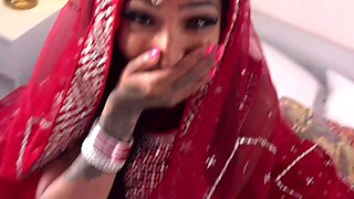 Attractive Indian bride gets fucked on the first night