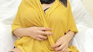 The Hoe-jabi Muslim Arab Slutty Whore Mastubating and Orasms