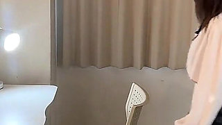 Gravure Idol Handshake Event - Chapter1
