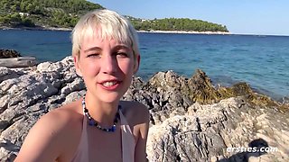 Super Cute Babe Enjoys Outdoor Masturbation In Croatia