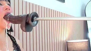 Piss fetish WAM gal solo toys