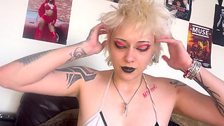 Custom) Scraping My Tongue for the Boy That Likes Me
