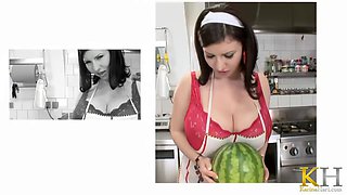 Busty Hentai Melon Masturbation