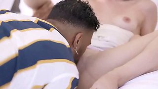 Sexy jazmin luv gets her clitoris munched by cool troy francisco