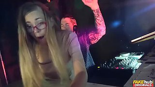 Blonde Selvaggia Takes Hard Facial From DJ Dean After Backstage Sex