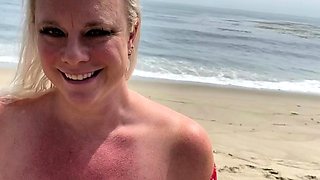 Shaved pussy blonde Tasha Reign with big boobs goes solo