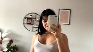 Hot amateur webcam teen masturbates for their fans