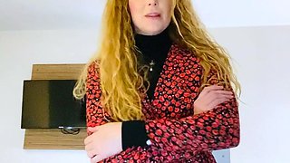 Blonde emo amateur solo masturbation