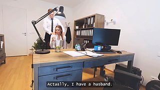 Arina Shy cheats on her husband with a loan officer in VIP4K