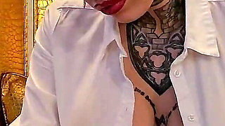 Miss Alessa Milano Smoking Spitting Ashtray Humiliation Fanclub