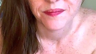 Petite small tit babe with perfect pussy masturbates