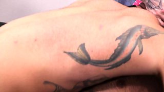 Anal loving babe nailed in bi 3some