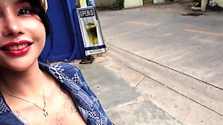 Super cute Thai teen amateur threesome